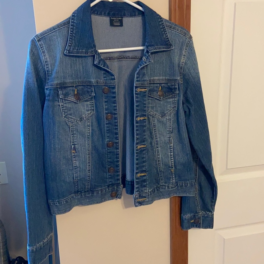 Faded Glory women’s jean jacket